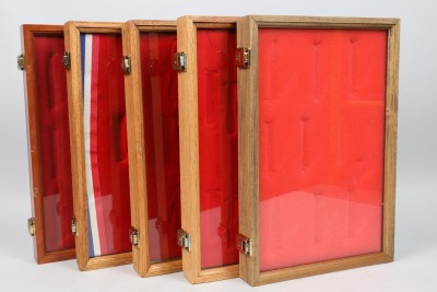 5 Shadow boxes