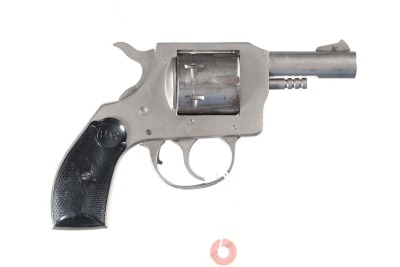 H&R 932 Revolver .32 S&W