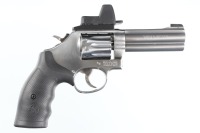 Smith & Wesson 617-6 Revolver .22 lr - 2