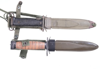 2 Bayonets