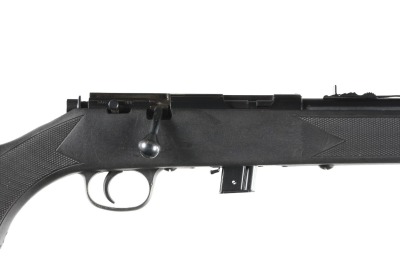 Marlin 925 Bolt Rifle .22 LR