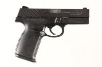 Smith & Wesson SW9C Pistol 9mm - 2