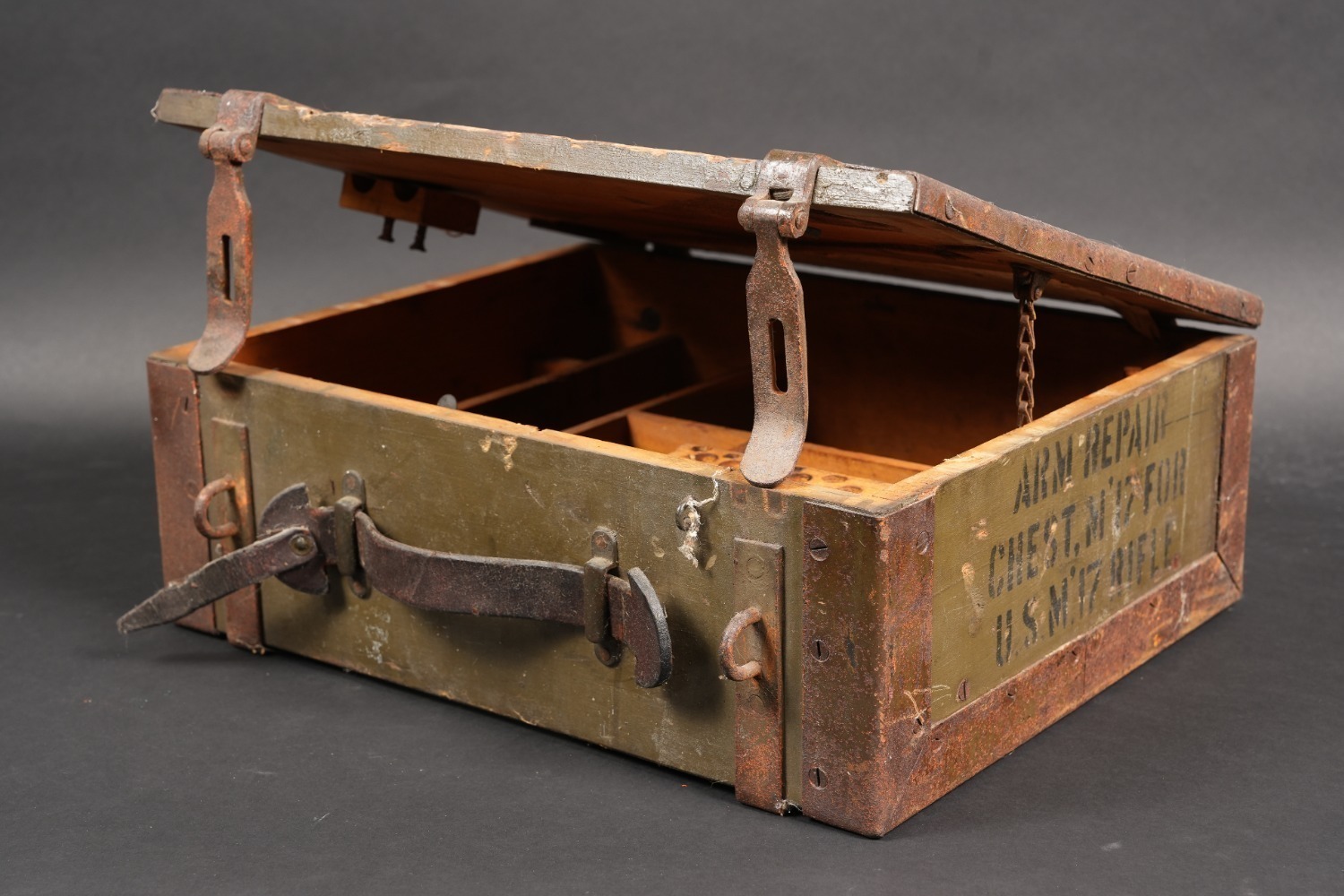 US 1917 Arm Repair Chest