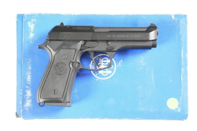 Beretta 96D Centurion Pistol .40 s&w