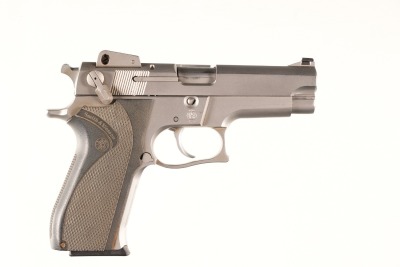 Smith & Wesson 5906 Pistol 9mm