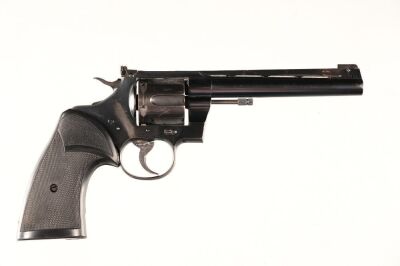 Colt King Upgraded Officers Model Heavy Barre Revolver .38 spl