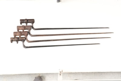 4 Socket Bayonets