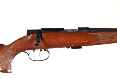 Anschutz 1422 Bolt Rifle .22 LR