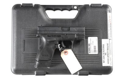 Springfield Armory XD-40 Sub-Compact Pistol