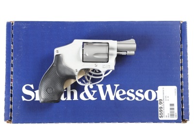 Smith & Wesson 642-1 Airweight Revolver .38